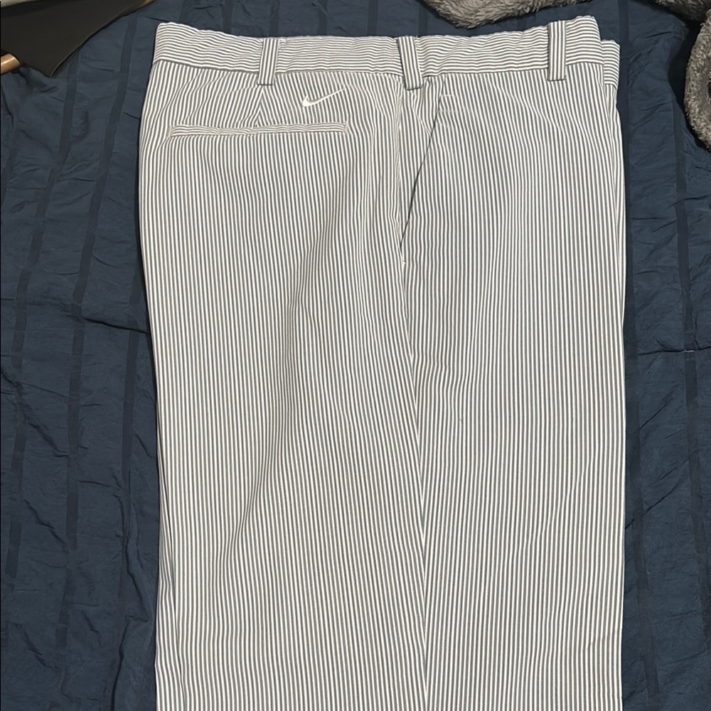 Nike Men's golf Striped Pants - Black and White